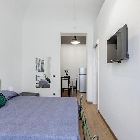Corso Dei Mille Station Flat With Balcony Leilighet Palermo Eksteriør bilde