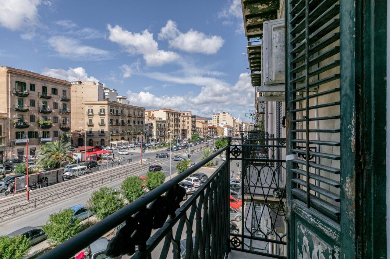 Corso Dei Mille Station Flat With Balcony Leilighet Palermo Eksteriør bilde